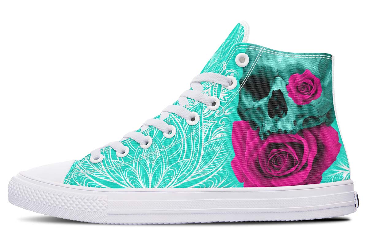 Aqua Skull Magenta Roses