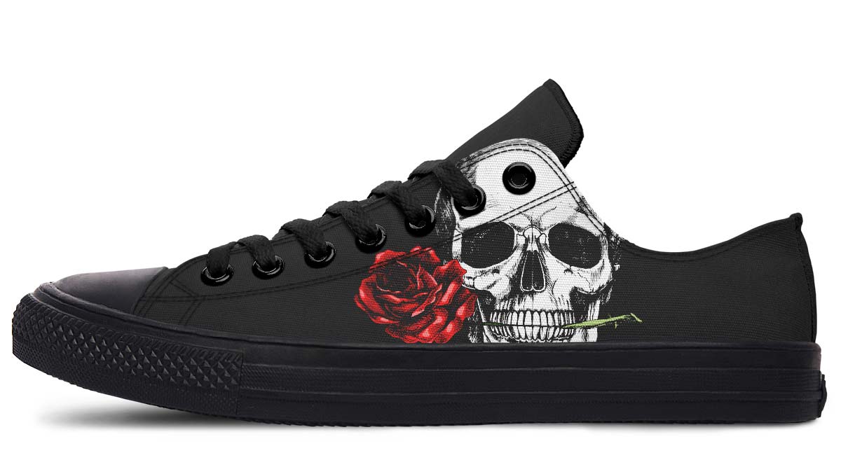 Skull And Rose Black